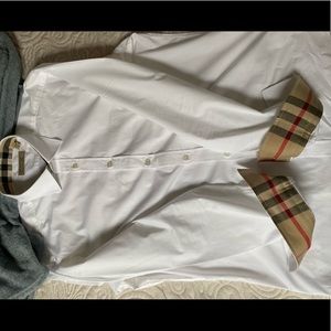 Burberry Button Up